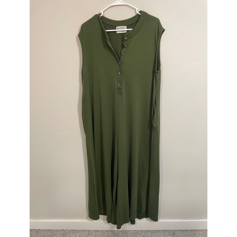 Bucketlist Oversized Shapeless Henley Jumpsuit Size Medium‎ Bohemian Effortless